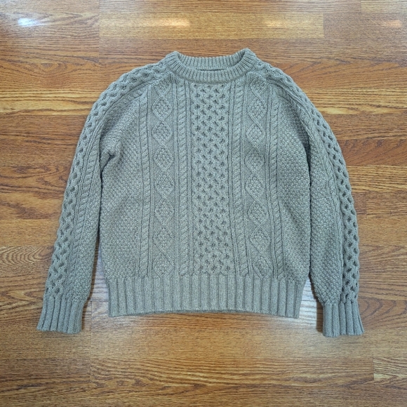 L.L. Bean Signature Cotton Fisherman Sweater - Picture 1 of 3